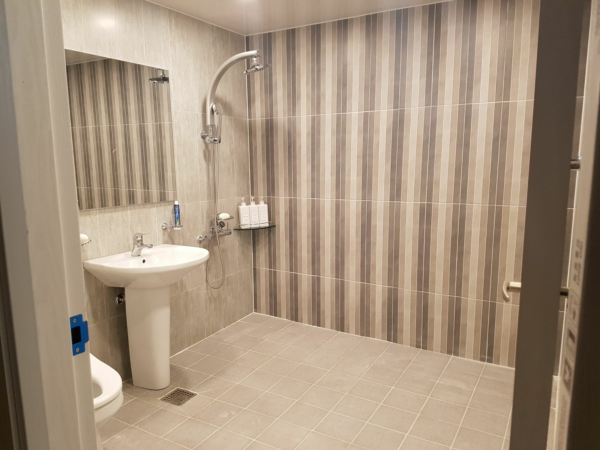 Business Hotel Gangseo Busan Extérieur photo